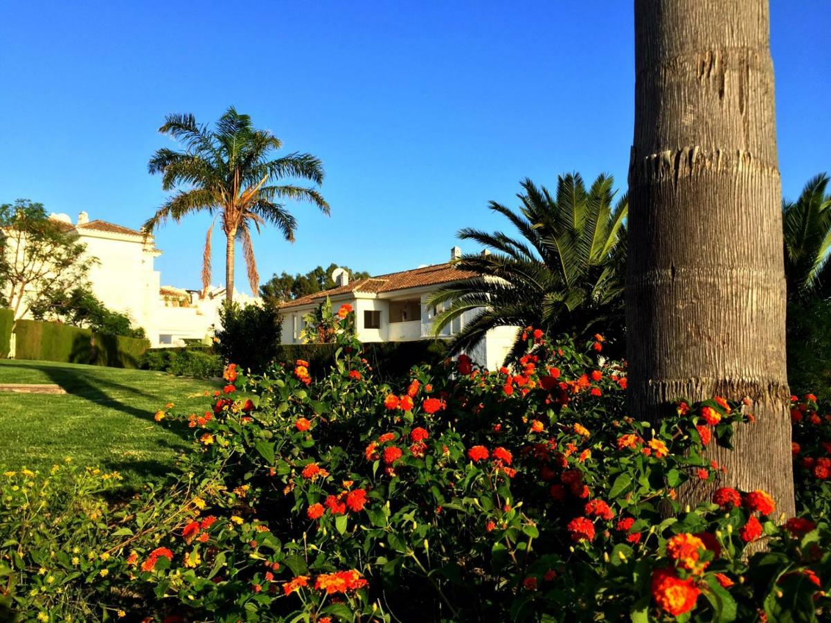 Bahia De Casares Apartment Estepona