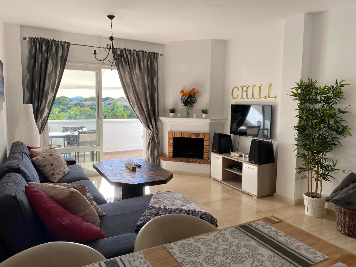 Bahia De Casares Apartment Estepona