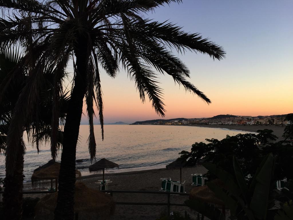 Bahia De Casares Apartment Estepona